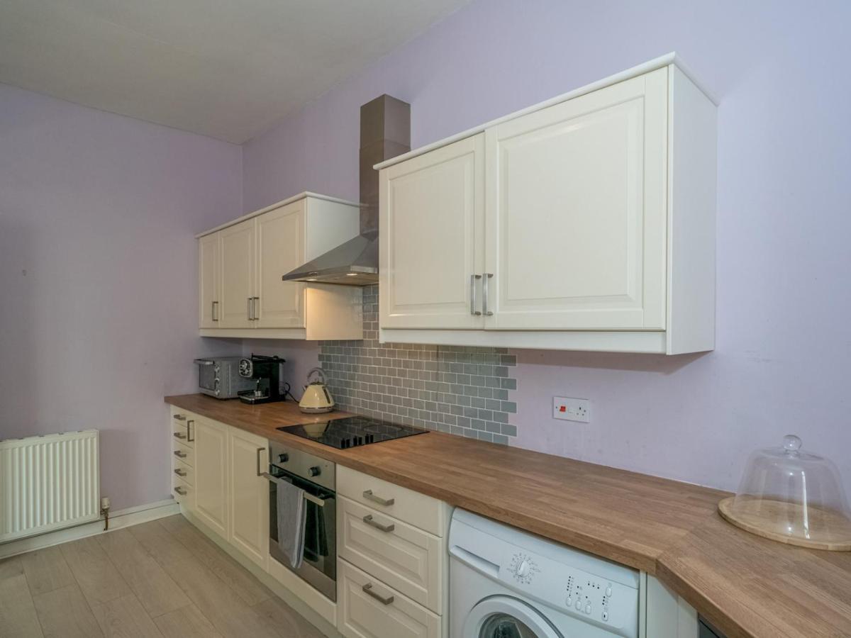 Pass The Keys Central Spacious Flat At Royal Mile Edimburgo Exterior foto